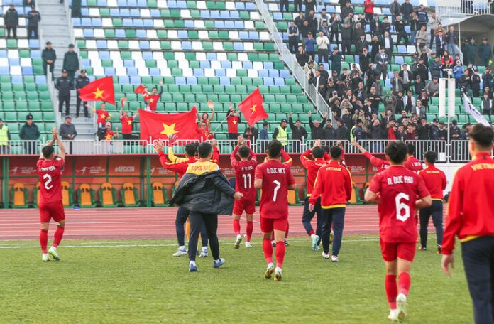 Timnas U-20 Vietnam diminta Hoang Anh Tuan menang atas timnas U-20 Qatar.