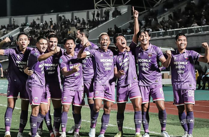 Hasil Liga 1 Persib Dibantai Persita, Borneo FC Gebuk (@PersitaJuara)