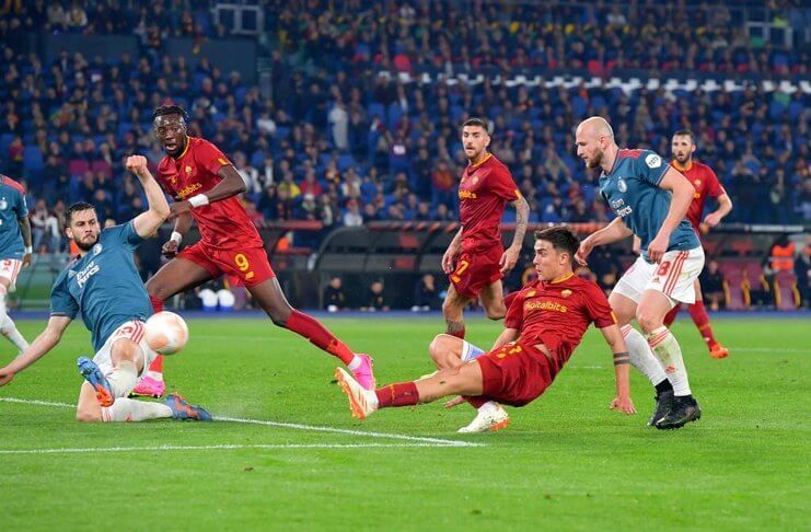 Paulo Dybala memaksa laga AS Roma vs Feyenoord berlanjut hingga perpanjangan waktu.