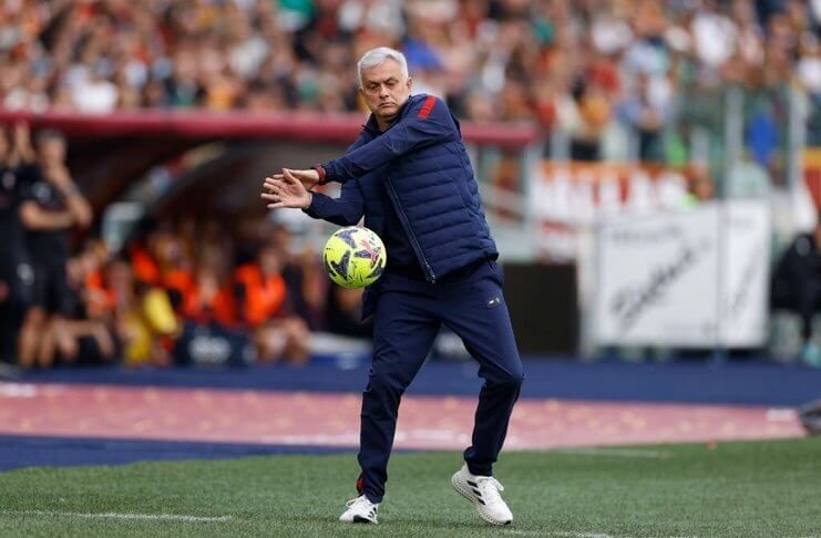 Jose Mourinho dikabarkan kian tak nyaman di AS Roma.