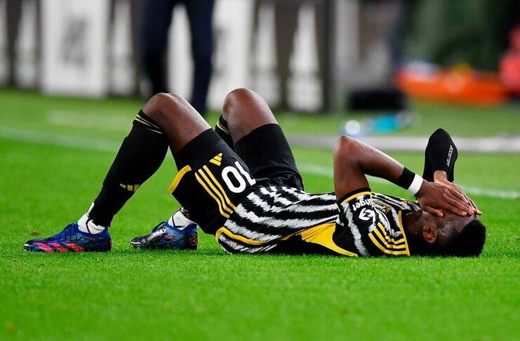 Paul Pogba terkapar hanya 20 menit setelah laga Juventus vs Cremonese berjalan.