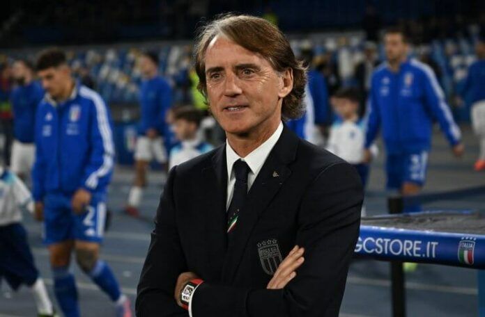 Roberto Mancini optimistis semua wakil Italia akan juarai ajang antarklub Eropa.