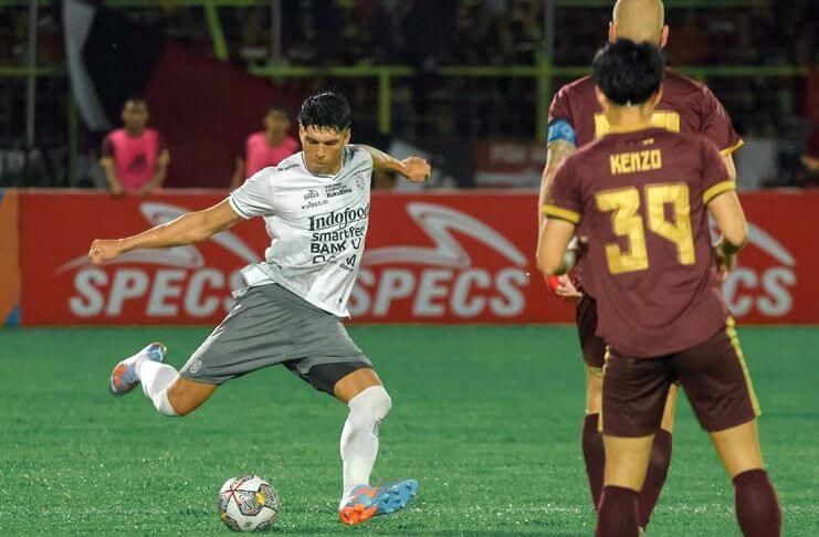 Elias Dolah sudah membela Bali United saat melawan PSM Makassar.