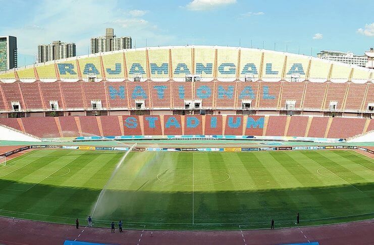 Stadion Rajamangala sudah lama tak jadi tempat main timnas Thailand.