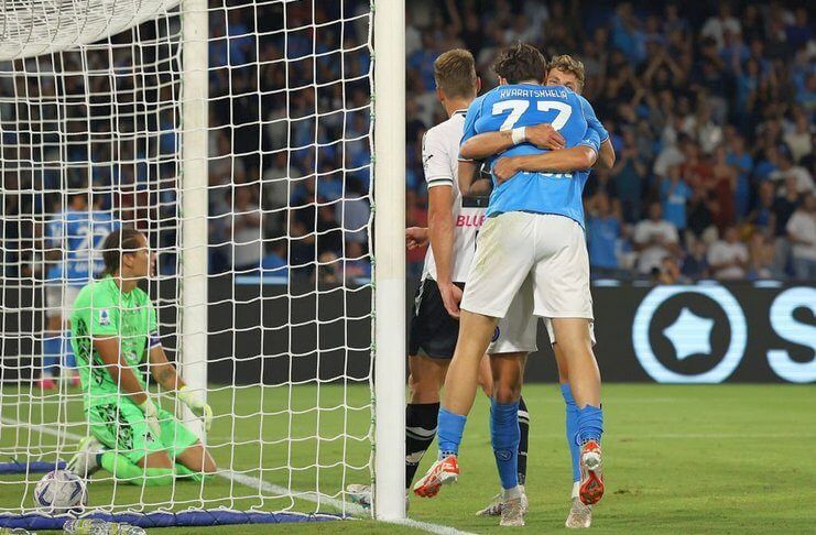 Khvicha Kvaratskhelia akhirnya mencetak gol lagi bagi Napoli.