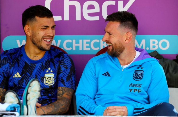 Lionel Scaloni - Lionel Messi dicoret - timnas Argentina - Getty Images