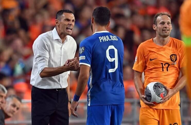 Gustavo Poyet yakin timnas Yunani akan tampil beda saat melawan timnas Belanda kali ini.
