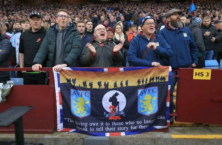 Energi para fan diyakini Unai Emery jadi hal yang membuat Aston Villa tangguh di Villa Park.
