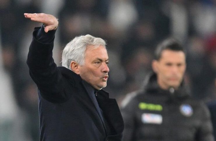 Jose Mourinho Sebut Juventus Kalahkan AS Roma karena Keberuntungan (Football Italia)