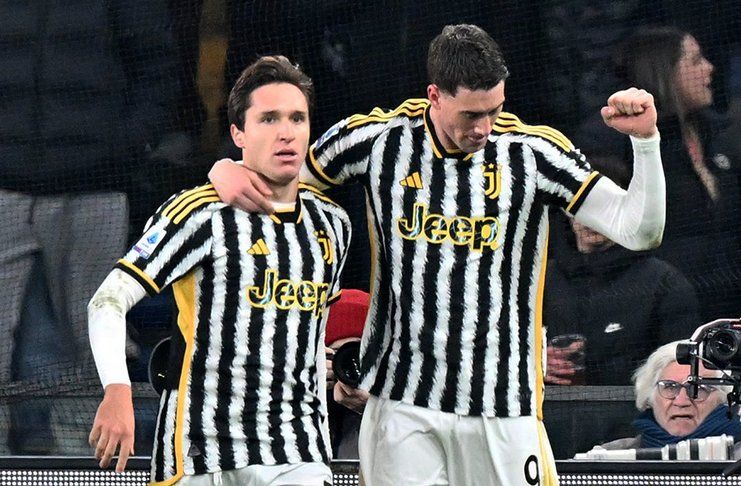 Juventus Ditahan Genoa 1-1, Massimiliano Allegri Tetap Senang - Federico Chiesa - Dusan Vlahovic (@SerieA_EN)