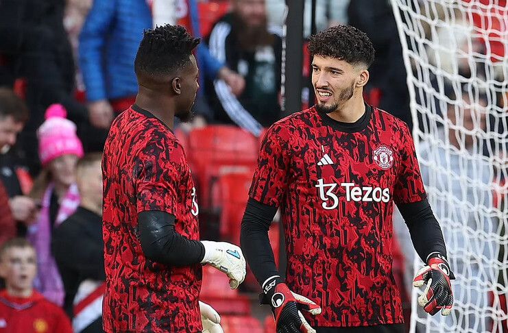 Belum Juga Debut Bersama Man United, Ini Kata Altay Bayindir - Andre Onana (Daily Mail)