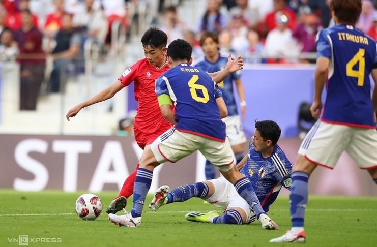 Philippe Troussier Puas Vietnam Bisa Cetak Dua Gol ke Gawang Jepang 2 (VNExpress)