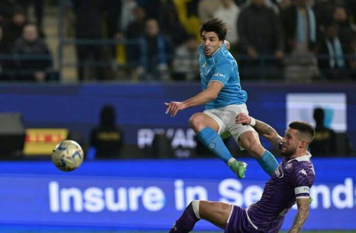 Piala Super Italia Napoli Bantai Fiorentina dan Lolos ke Final - Giovanni Simeone (@SerieA_EN)