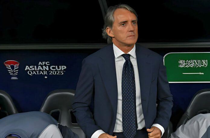 Roberto Mancini membantah pernah menyebut Arab Saudi bukan kandidat juara Piala Asia 2023.