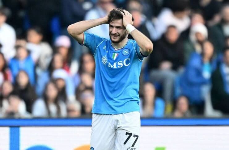Hasil Liga Italia Napoli Diselamatkan Gol Dramatis - Khvicha Kvaratskhelia (ESPN)