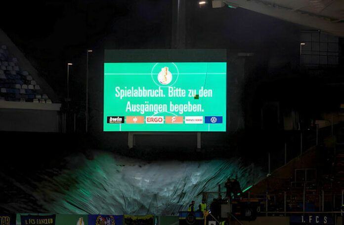 Partai Saarbruecken vs Gladbach pada perempat final DFB Pokal harus ditunda.