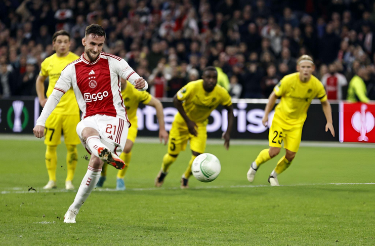 Steven Berghuis - Ajax - Play-off Conference League - Branco van den Broomen - ANP GI