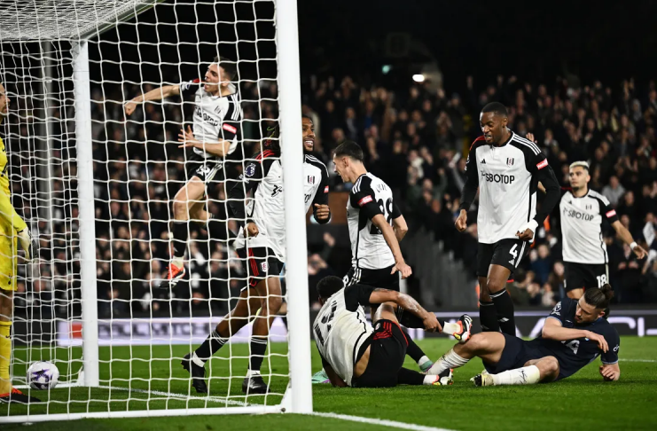 Fulham vs Tottenham - Klasemen Liga Inggris - premierleague. com 2