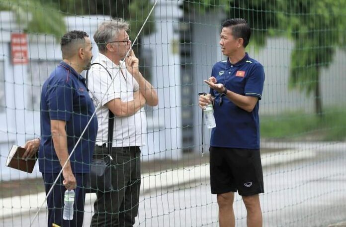 Hoang Anh Tuan resmi jadi pengganti Philippe Troussier di timnas U-23 Vietnam.