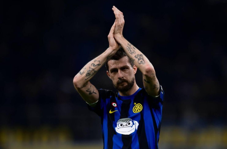 Inter Milan - Francesco Acerbi dijual - Alamy 2