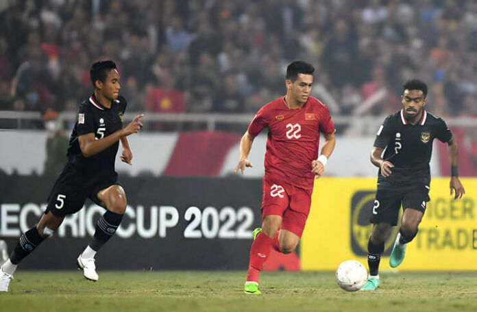 Nguyen Tien Linh mencetak 2 gol pada kesempatan terakhirnya melawan timnas Indonesia.
