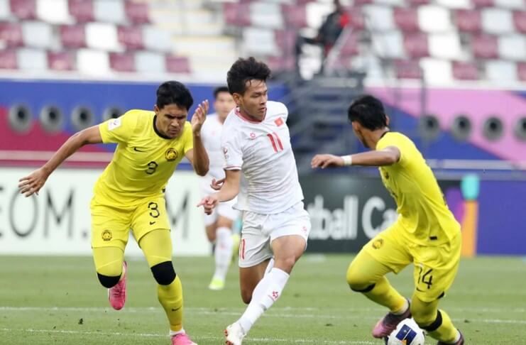 Dua kesalahan fatal Ubaidullah Shamsul membuat timnas U-23 Malaysia kalah dari Vietnam.