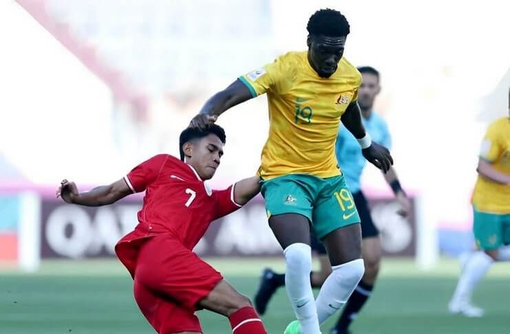 Mohamed Toure dipercaya jadi starter saat melawan timnas U-23 Indonesia.