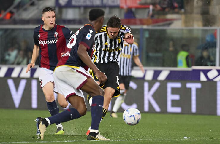 Gol Kenan Yildiz jadi puncak drama laga Bologna vs Juventus pada giornata ke-37 Liga Italia.