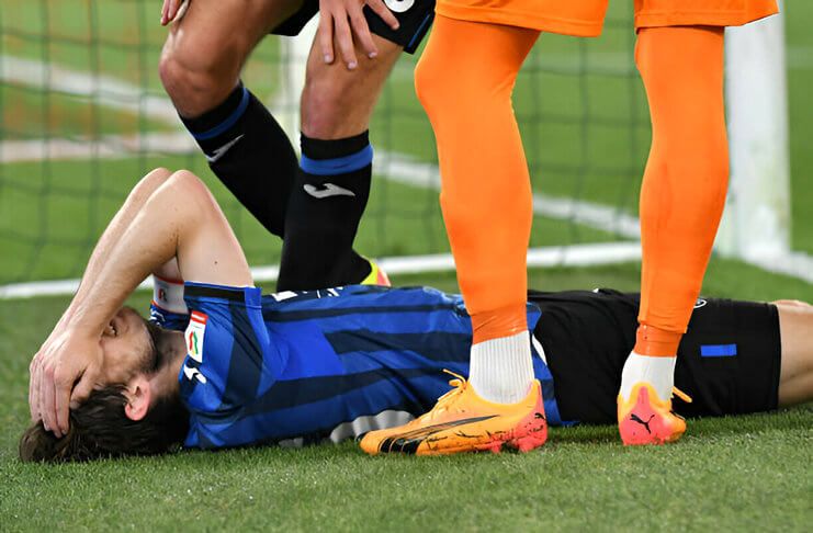 Marten de Roon cedera saat final Coppa Italia.