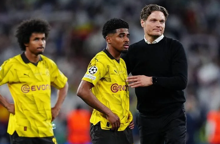Borussia Dortmund - Edin Terzic perpanjang kontrak - Alamy 2