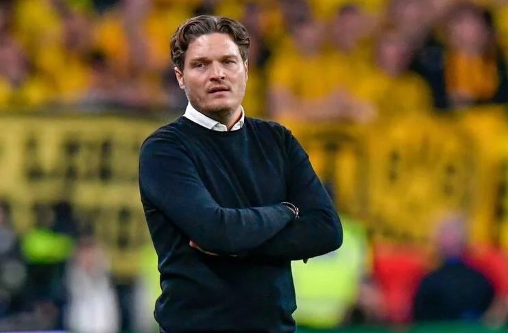 Edin Terzic mundur - Borussia Dortmund - Alamy 2