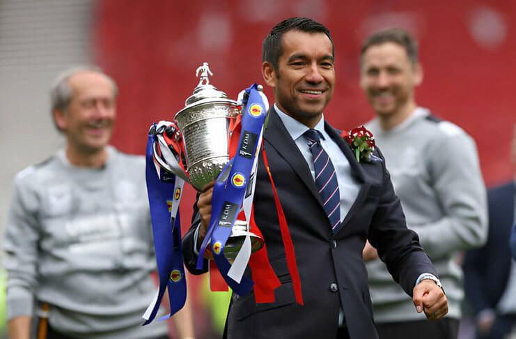 Giovanni van Bronckhorst membawa Rangers FC juara Piala Skotlandia 2022.