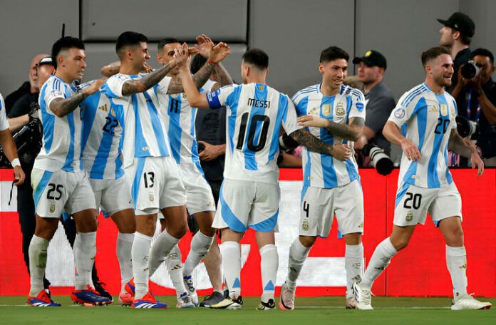 Timnas Argentina tak akan diperkuat Lionel Messi saat melawan Peru.